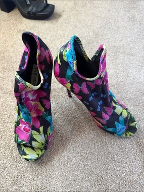 Steve Madden Black Floral Peep-Toe Booties with Pink & Teal Accents